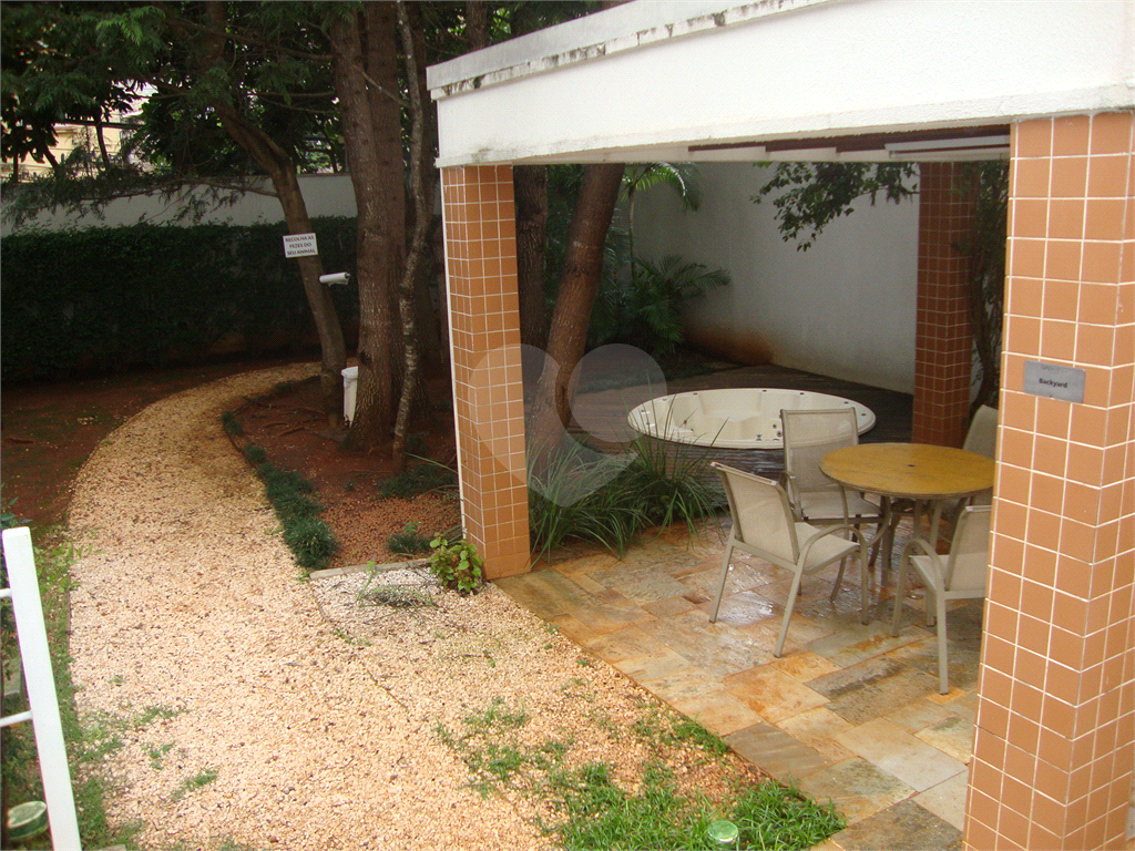 Apartamento para locação, todo mobiliado, localização excelente em Pinheiros