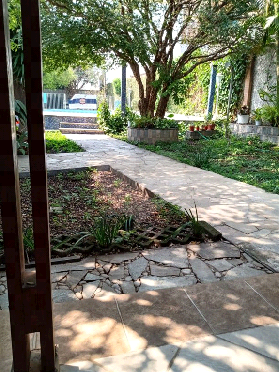Sobrado para venda de 300m² 3 quartos 1 suite no Jaçanã