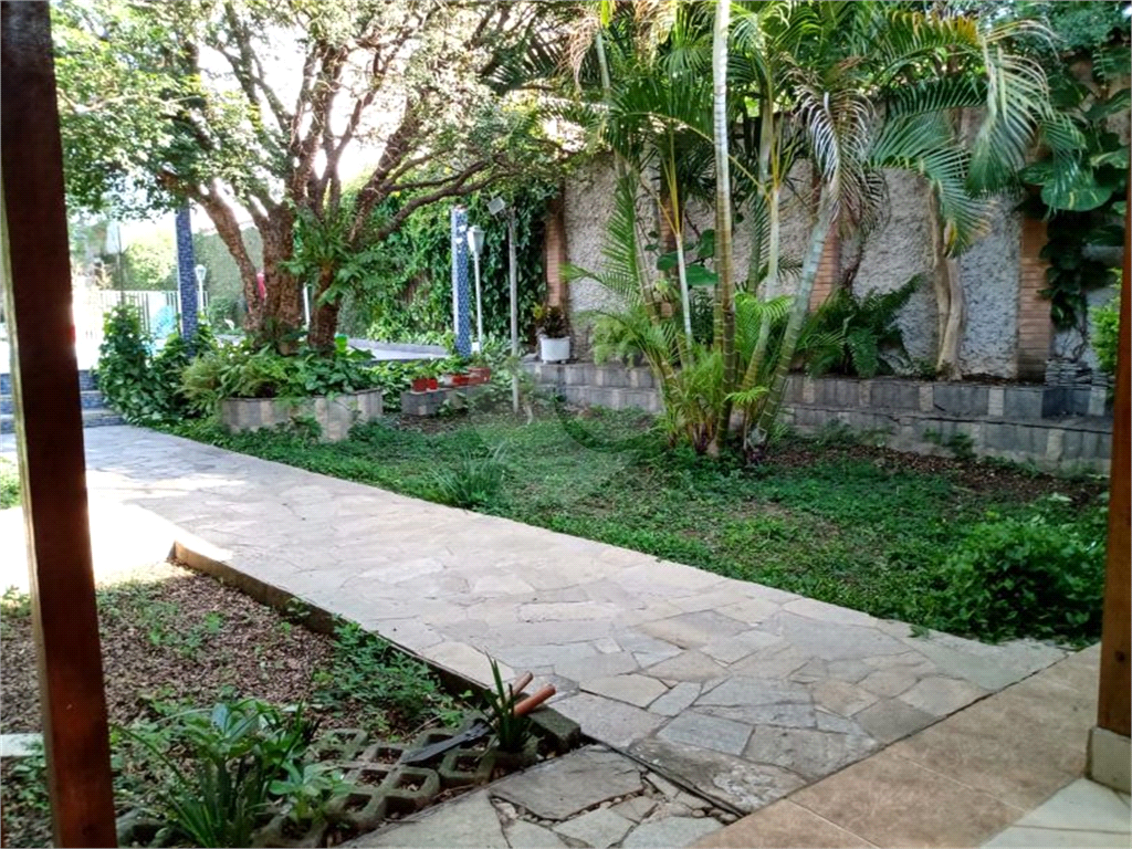 Sobrado para venda de 300m² 3 quartos 1 suite no Jaçanã