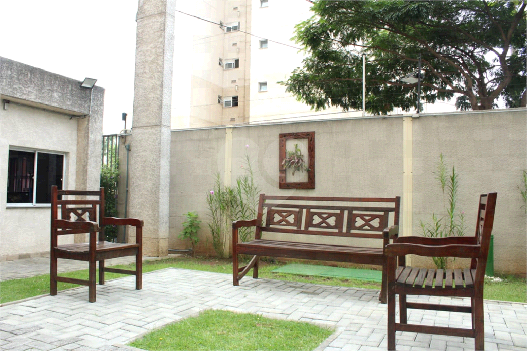 APARTAMENTO em JAÇANÃ