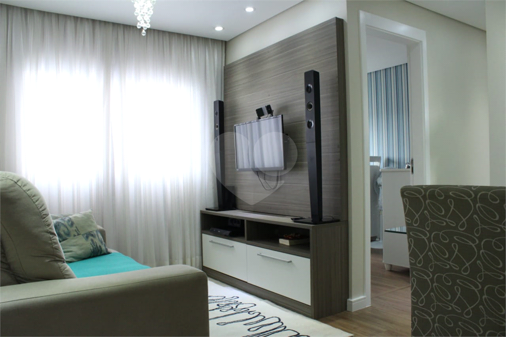 APARTAMENTO em JAÇANÃ