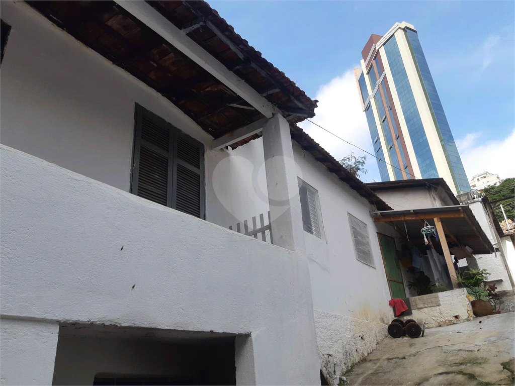 Terreno a venda ou casa para renda