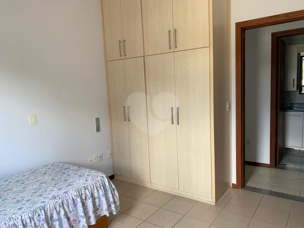 Apartamento para alugar com 2 quartos, 70m² - Foto 28