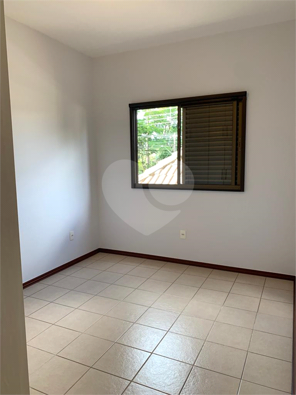 Apartamento para alugar com 2 quartos, 70m² - Foto 22