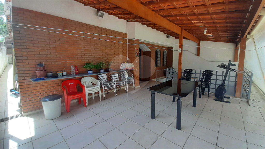 Casa à venda na Vila Isolina Mazzei com 3 quartos , ( 1 suíte ) , 2 vagas de garagem 