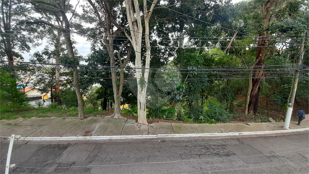 Casa à venda na Vila Isolina Mazzei com 3 quartos , ( 1 suíte ) , 2 vagas de garagem 