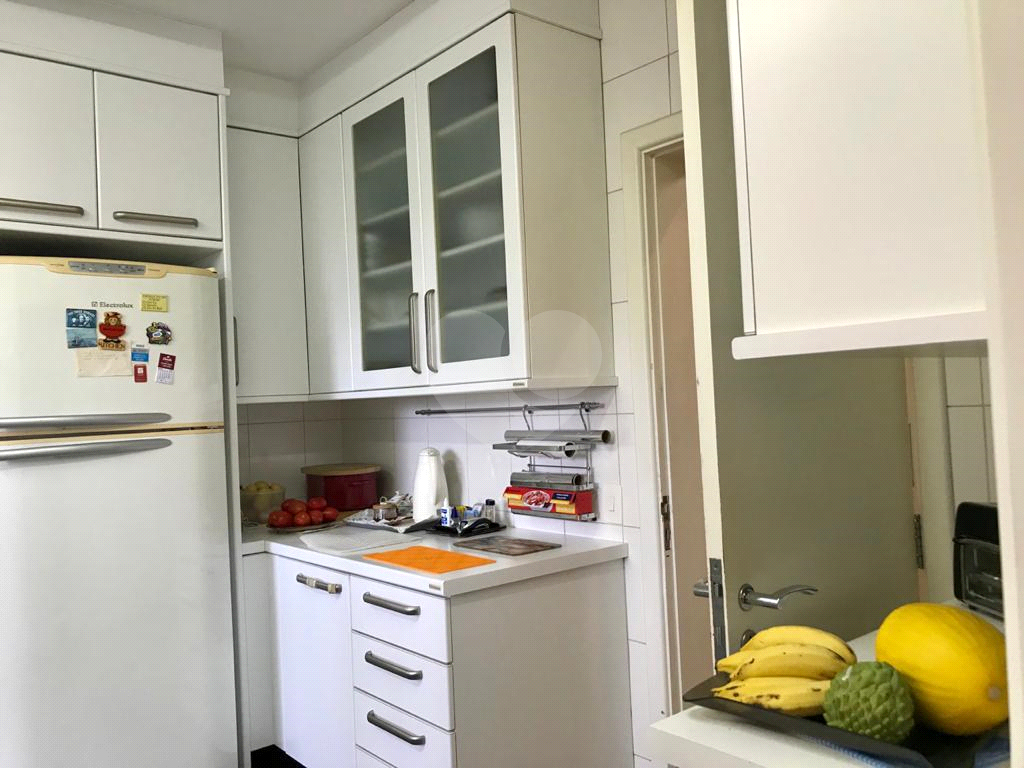 Apartamento Alto Padrão Excelente.