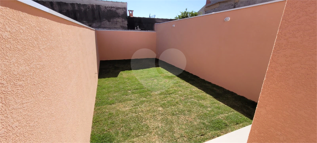 Casa à venda com 3 quartos, 160m² - Foto 3