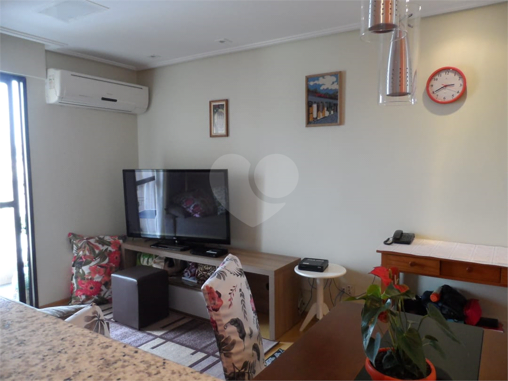 APARTAMENTO em MANDAQUI