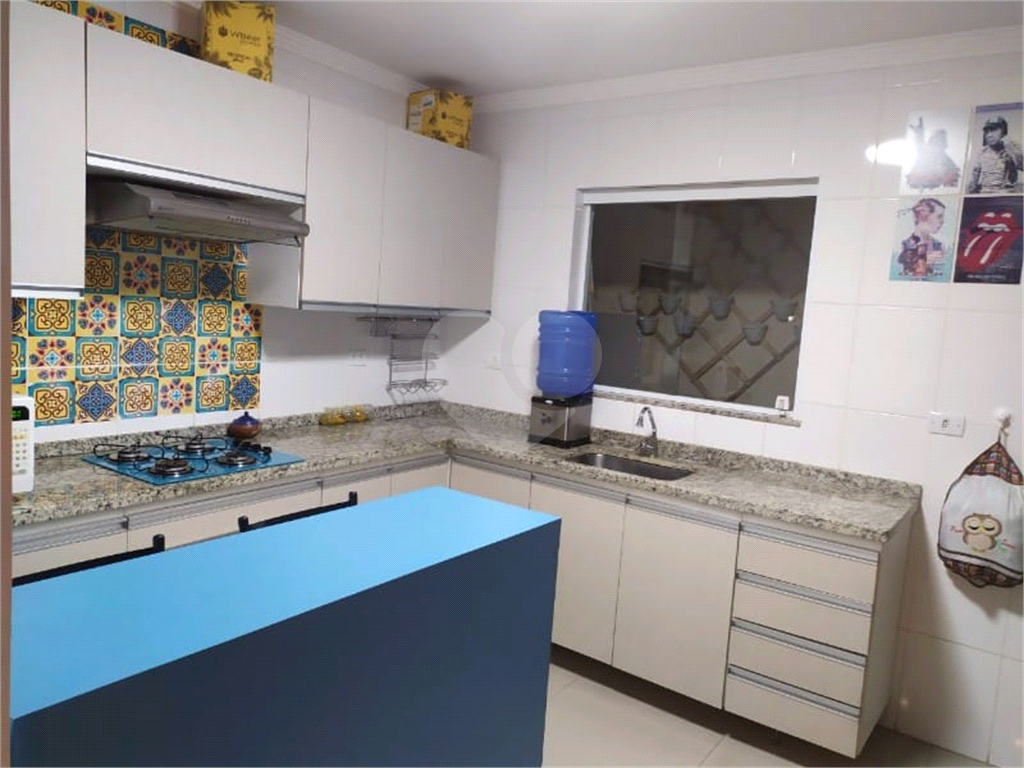 Casa de condomínio na Penha