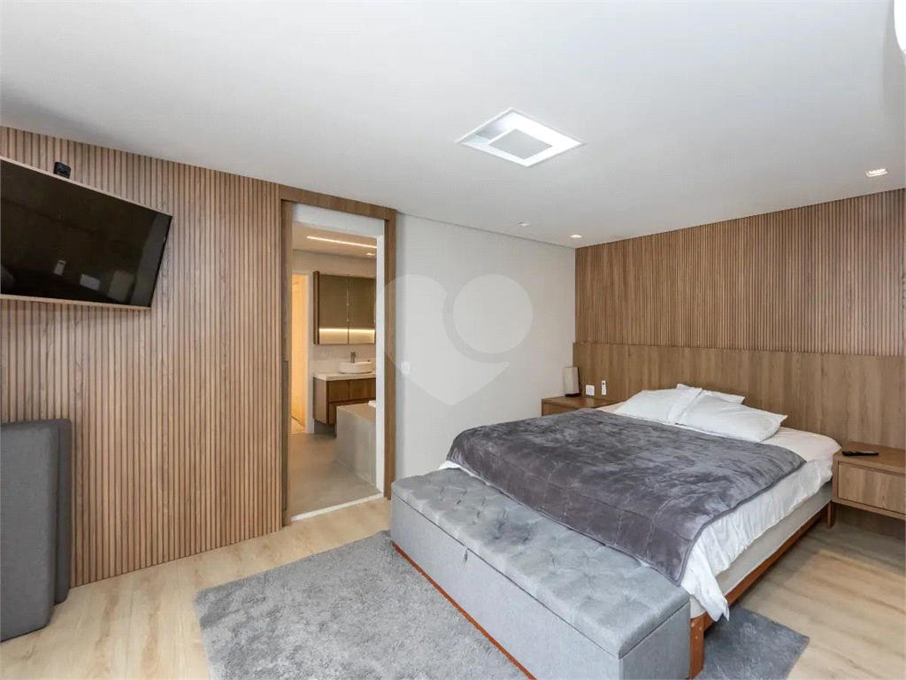 Casa no Planalto Paulista (4 Dorms)