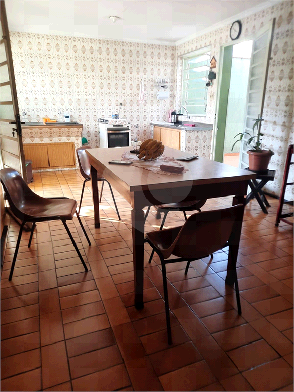 Ampla Casa no Jaraguá!