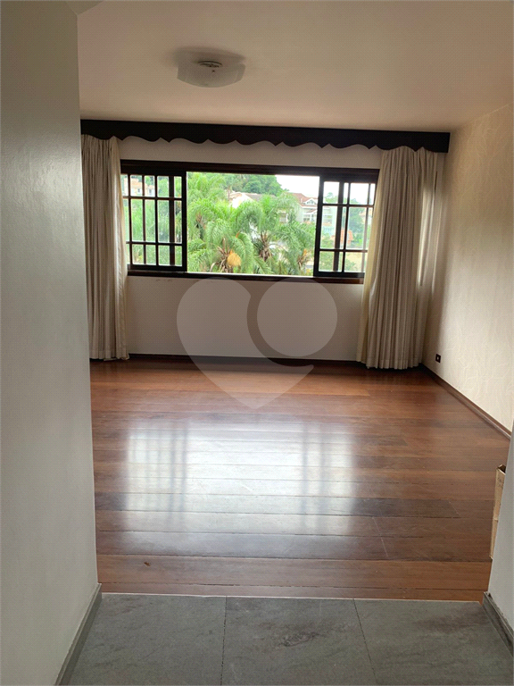 Sobrado à venda com 3 quartos, 136m² - Foto 2