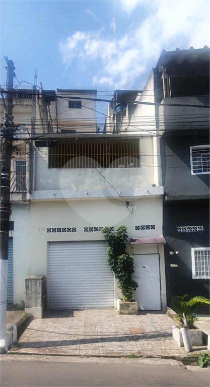Casas no Jardim Damasceno.