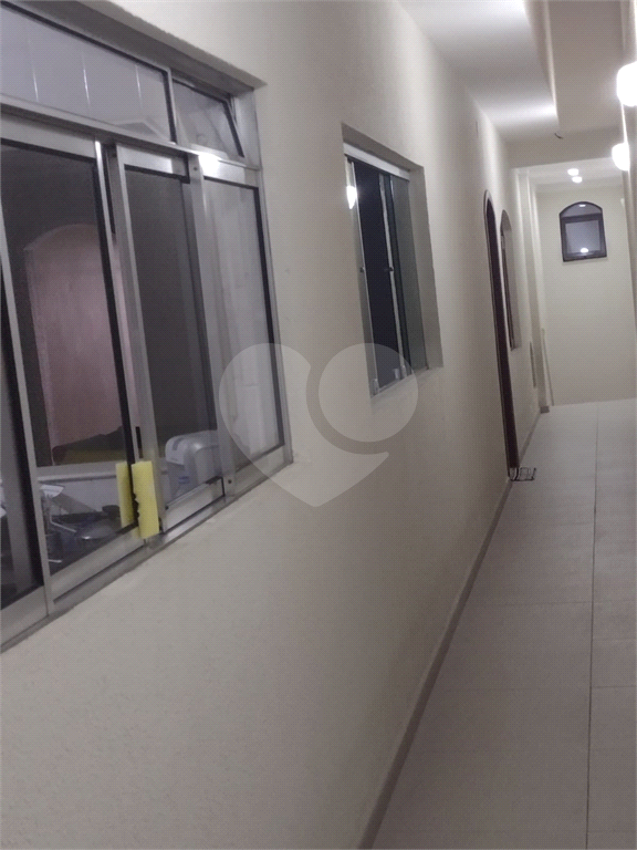 Sobrado à venda com 3 quartos, 200m² - Foto 21