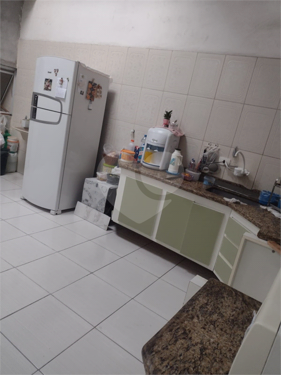 Sobrado à venda com 3 quartos, 200m² - Foto 8