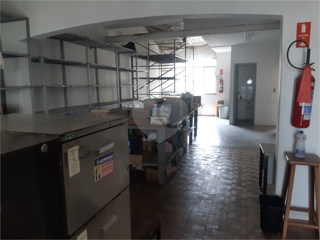 Casa a 60 metros da Av. Água Fria