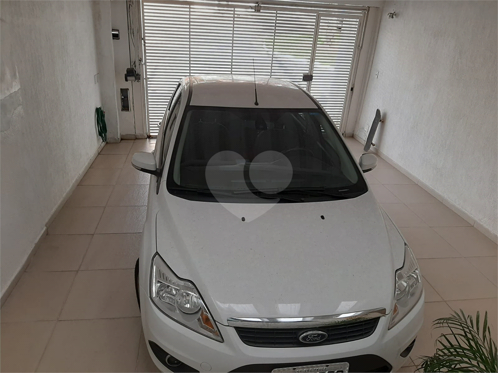 Sobrado Jardim França para venda por R$ 1050,000