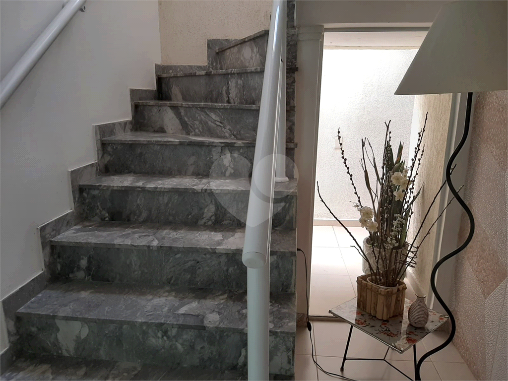 Sobrado Jardim França para venda por R$ 1050,000