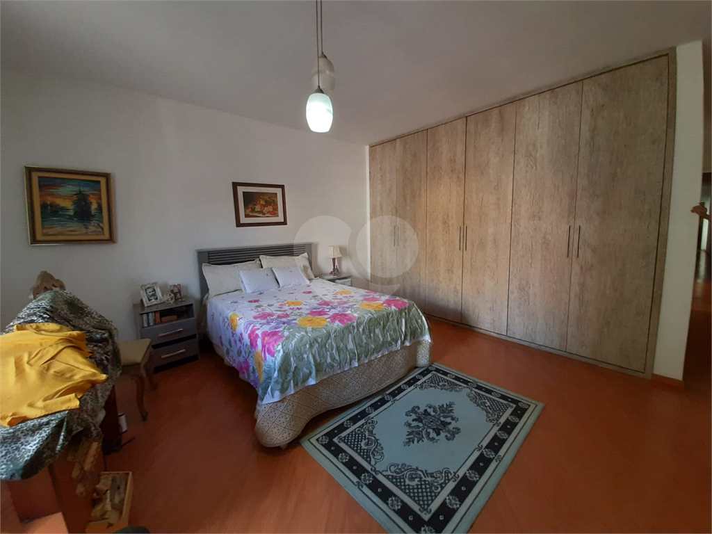 Sobrado Jardim França para venda por R$ 1050,000