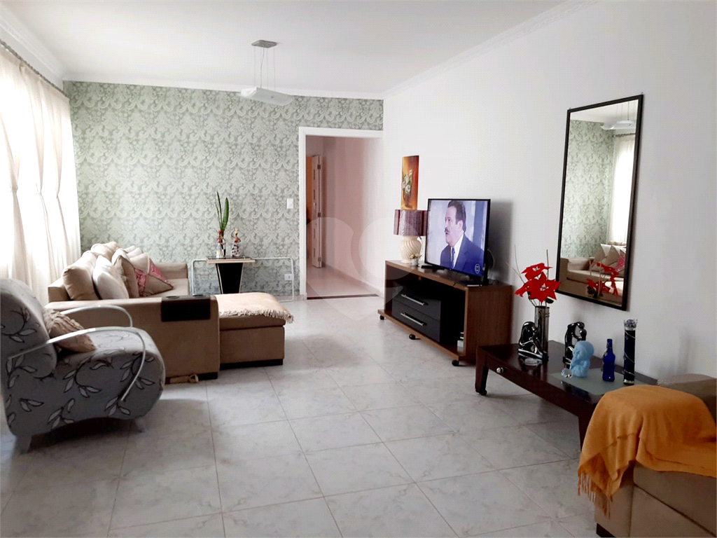 Sobrado Jardim França para venda por R$ 1050,000