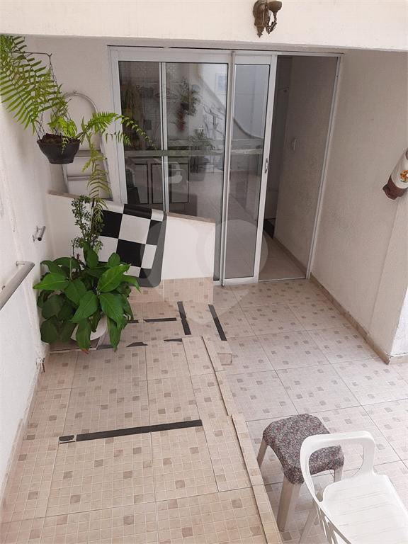 Sobrado Jardim França para venda por R$ 1050,000