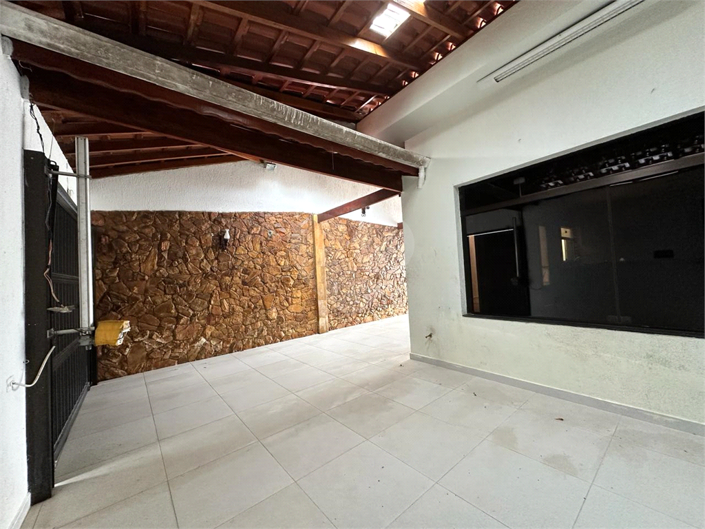 Casa à venda com 3 quartos, 122m² - Foto 18