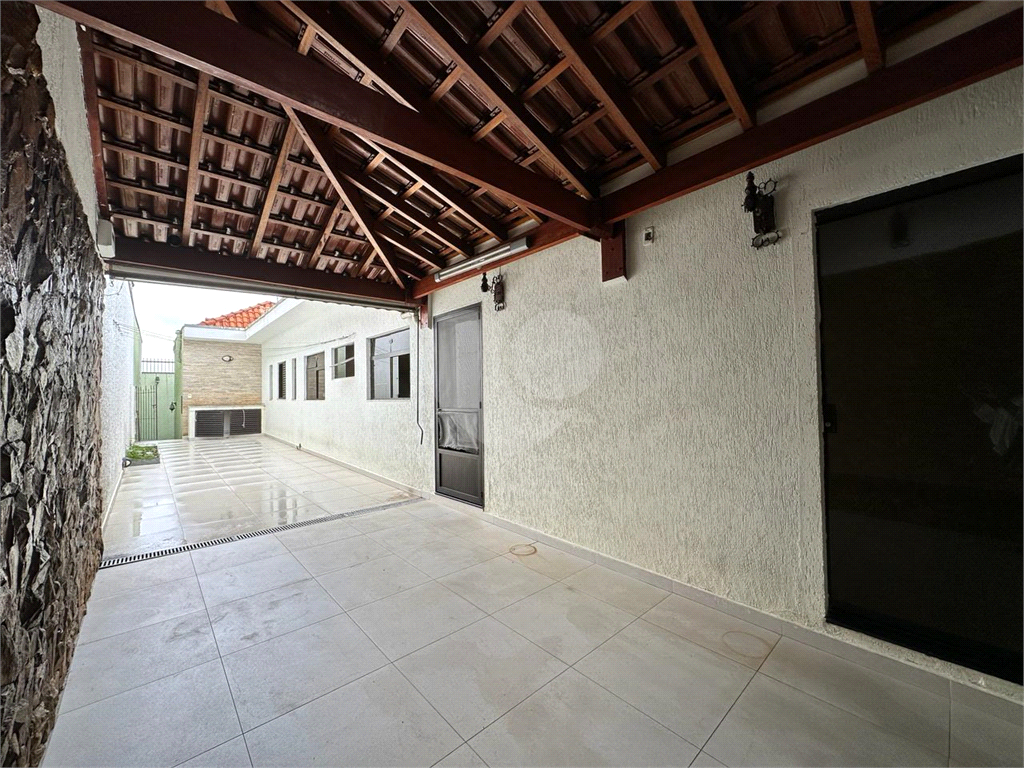 Casa à venda com 3 quartos, 122m² - Foto 23