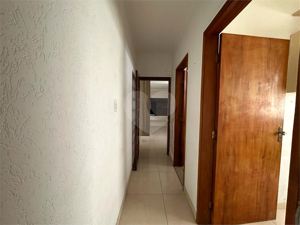 Casa à venda com 3 quartos, 122m² - Foto 11