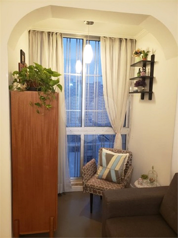 APARTAMENTO em BARRA FUNDA