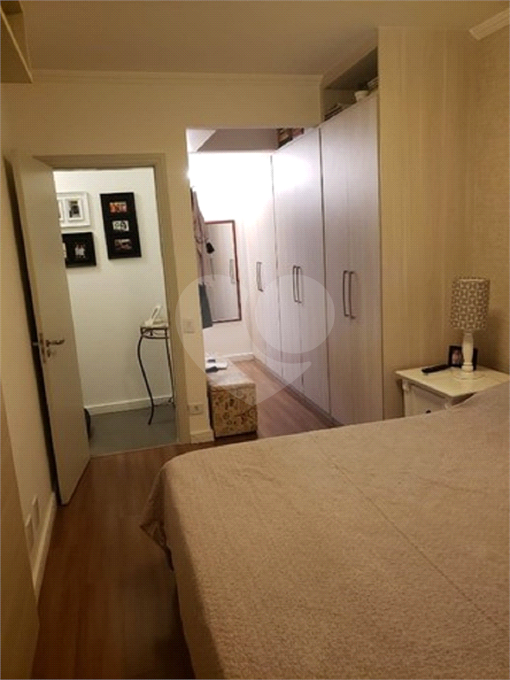 APARTAMENTO em BARRA FUNDA