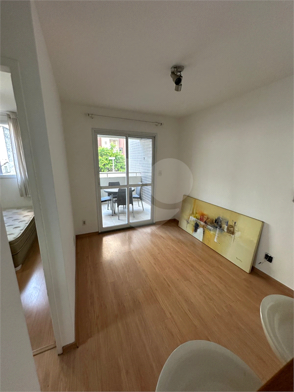 APARTAMENTO em HIGIENÓPOLIS