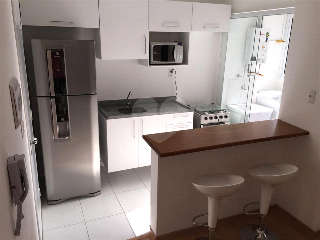 APARTAMENTO em HIGIENÓPOLIS
