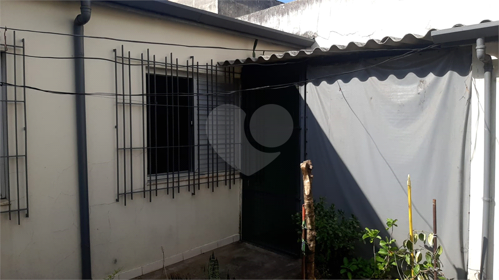 Casa à venda com 2 quartos, 190m² - Foto 4