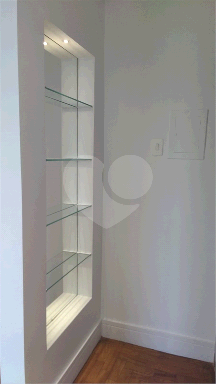 Apartamento à venda com 3 quartos, 78m² - Foto 1