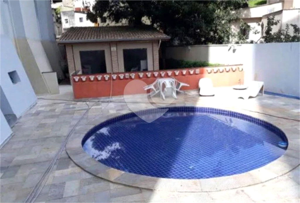 APARTAMENTO em SANTANA
