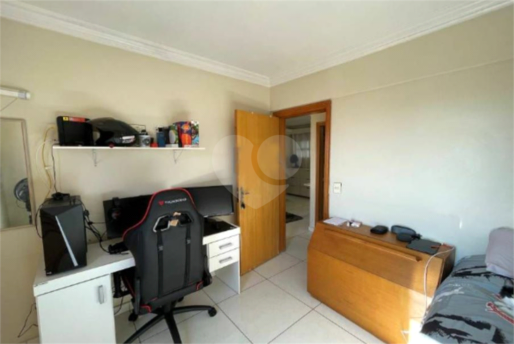 APARTAMENTO em SANTANA