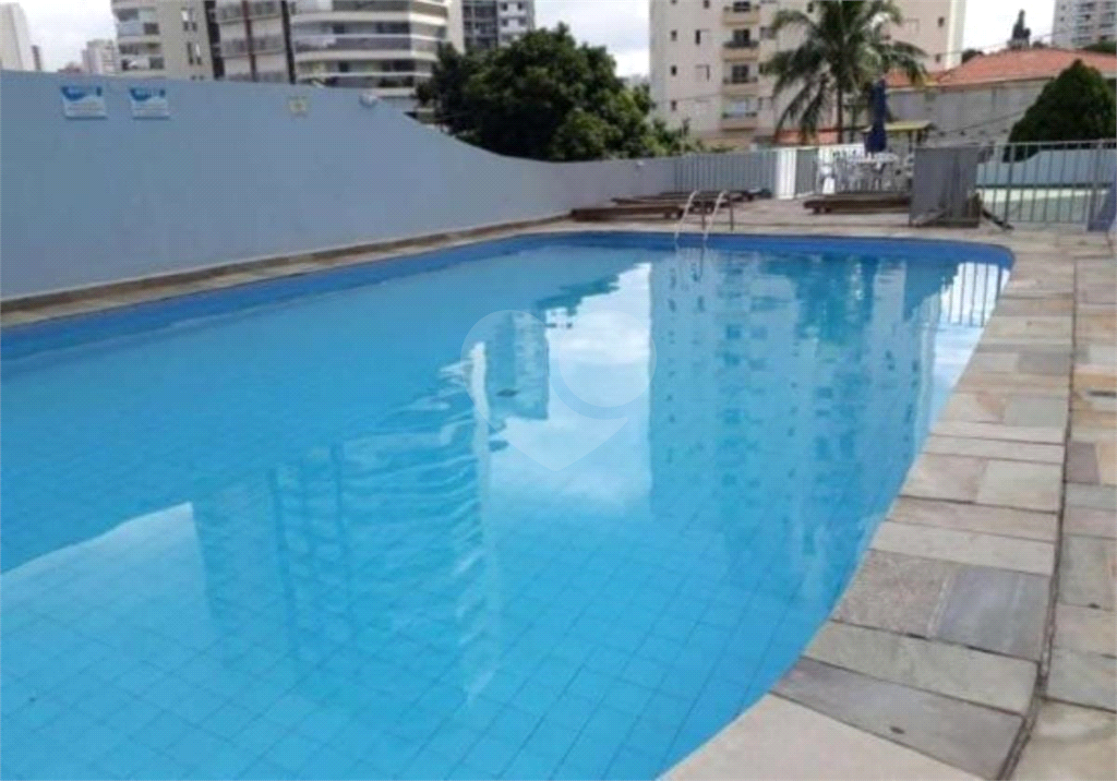 APARTAMENTO em SANTANA