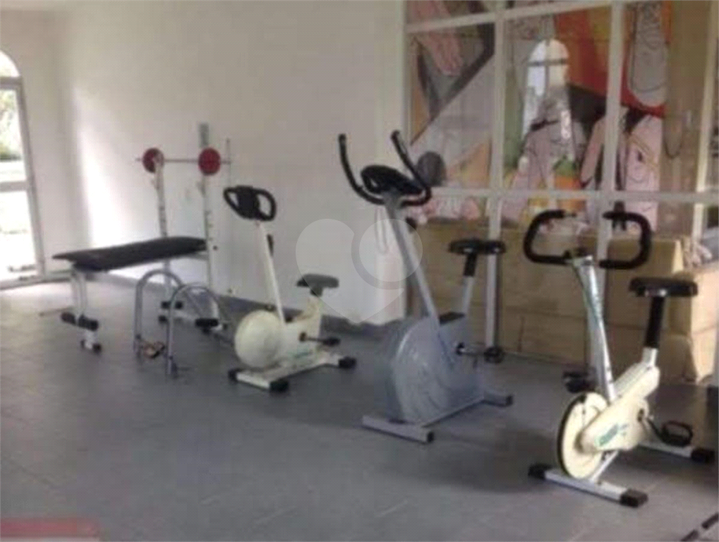 APARTAMENTO em SANTANA