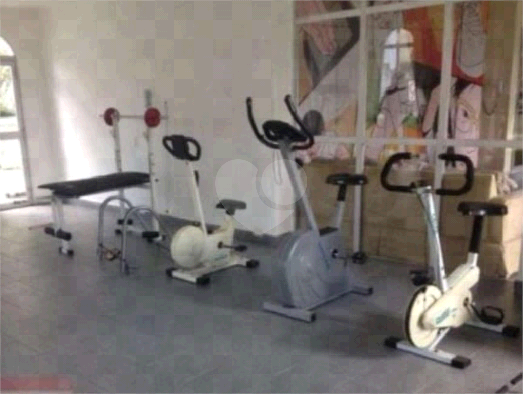 APARTAMENTO em SANTANA