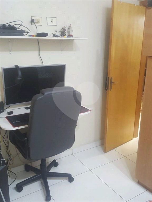 APARTAMENTO em SANTANA