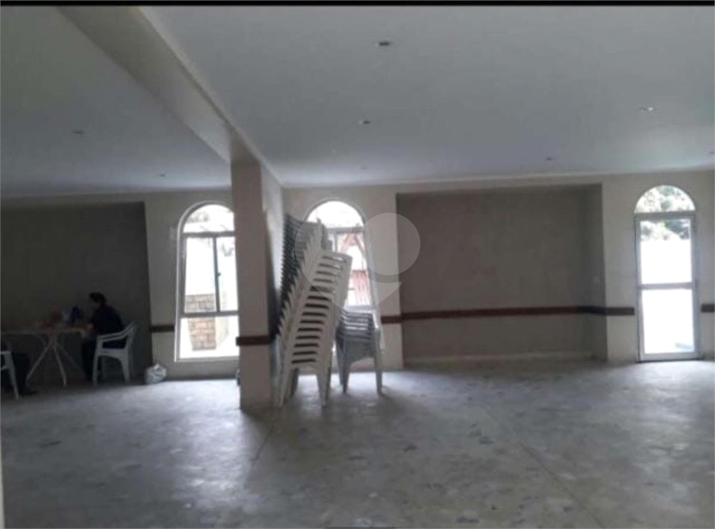 APARTAMENTO em SANTANA