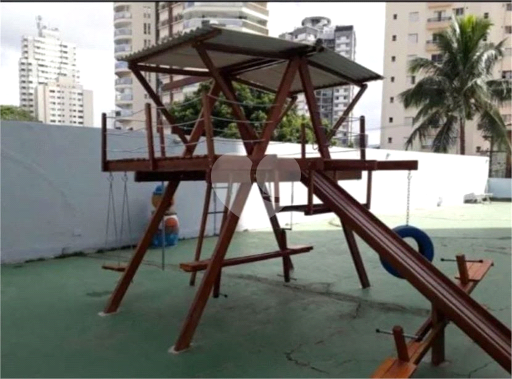 APARTAMENTO em SANTANA