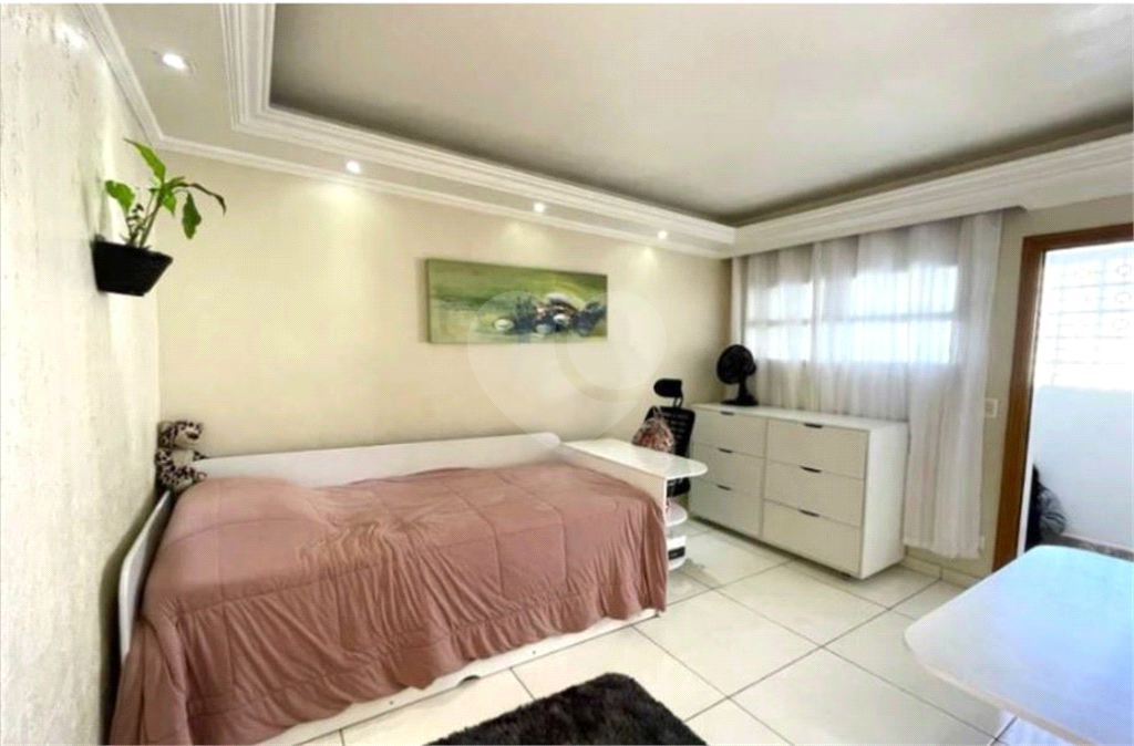APARTAMENTO em SANTANA