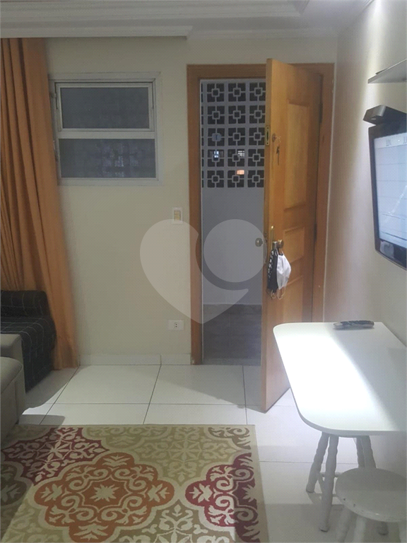 APARTAMENTO em SANTANA