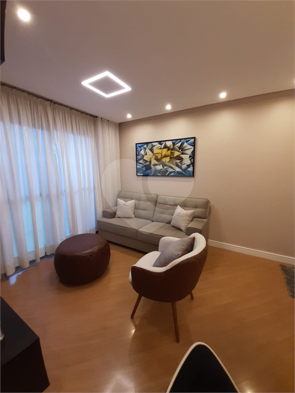 Apartamento totalmente reformado na Vila Guarani!!