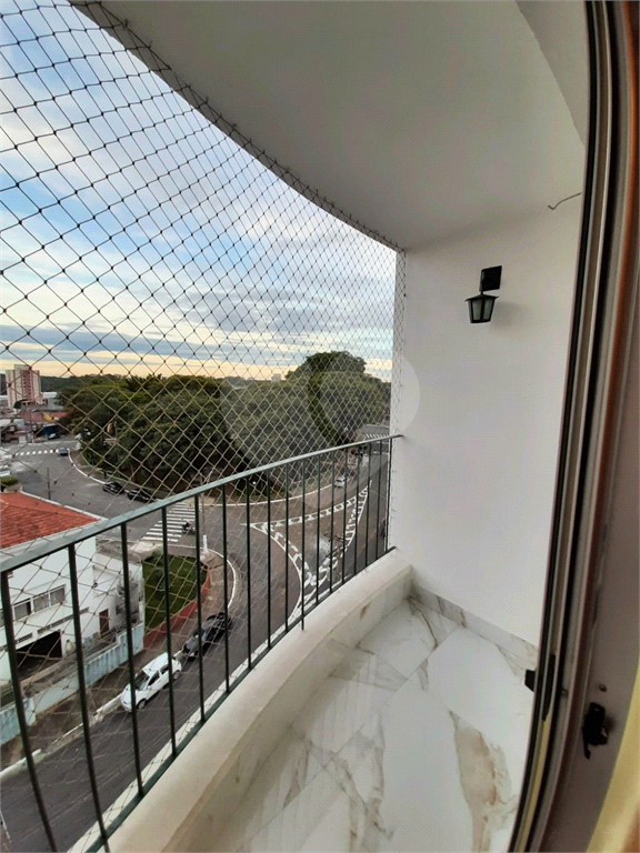 Apartamento totalmente reformado na Vila Guarani!!