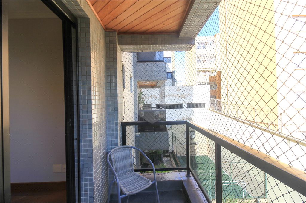 Amplo apartamento em excelente localização, entre Av Água Fria e Nova Cantareira