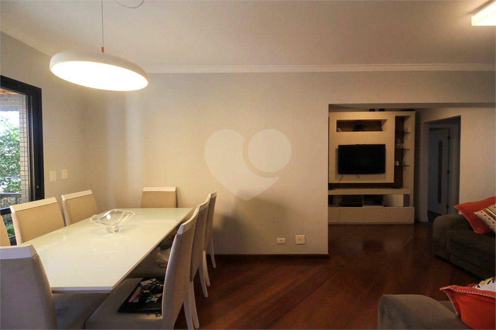 Amplo apartamento em excelente localização, entre Av Água Fria e Nova Cantareira