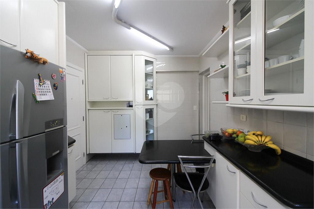 Amplo apartamento em excelente localização, entre Av Água Fria e Nova Cantareira